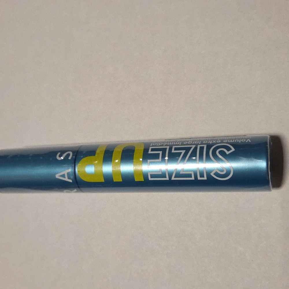 SEPHORA COLLECTION SIZE UP SUPER IMMEDIATE VOLUMIZING WATERPROOF MASCARA BLACK - Picture 5 of 7